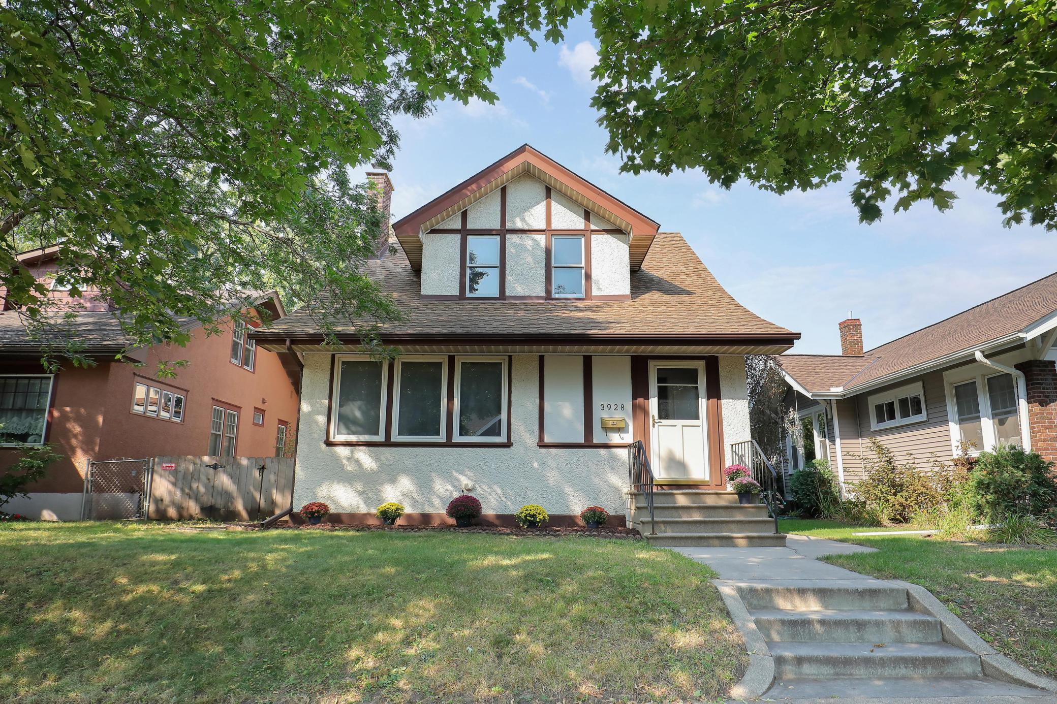 13th Ave, Minneapolis, MN 55407