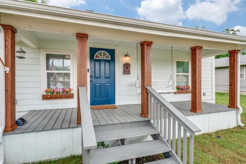 1505 West St, Mckinney, TX, 75069-1742 | Card Image