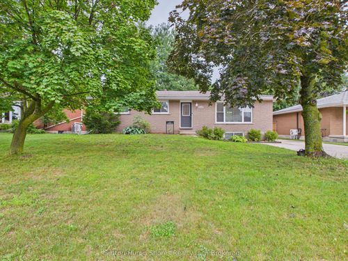 1049 Wellington St, Port Elgin, ON, N0H2C3 | Card Image