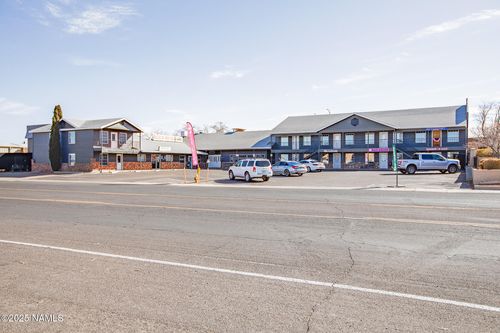 819 N Navajo Dr, Page, AZ, 86040-7715 | Card Image