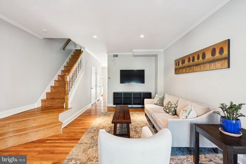 2828 Ogden St, PHILADELPHIA, PA, 19130-1151 | Card Image