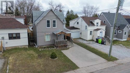 38 Algoma Ave, Sault Ste. Marie, ON, P6B2P7 | Card Image