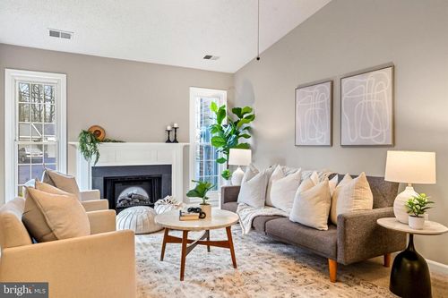 24-2612 Quiet Water Cv, ANNAPOLIS, MD, 21401-6819 | Card Image