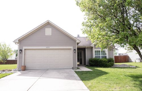12237 Packers Ave, Fishers, IN, 46037-7658 | Card Image