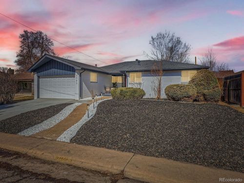 6585 E Nevada Pl, Denver, CO, 80224-1315 | Card Image