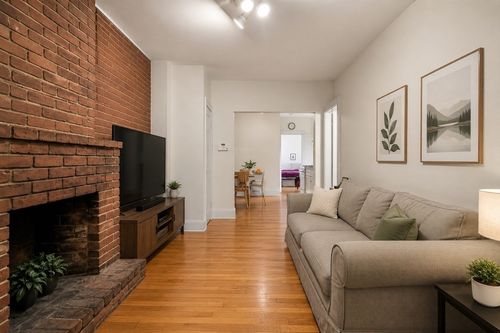 1-130 Myrtle St, Boston, MA, 02114-4432 | Card Image