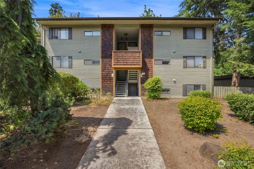 c104-23405 16th Pl S, Des Moines, WA, 98198 | Card Image