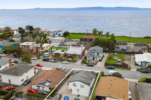 6730 Sabado Tarde Road, Isla Vista, CA, 93117 | Card Image