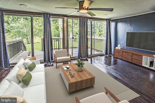 130 E Main St, ALLOWAY, NJ, 08001-2003 | Card Image