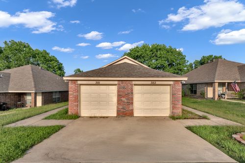 3151 Karen St, Fort Worth, TX, 76116-3814 | Card Image