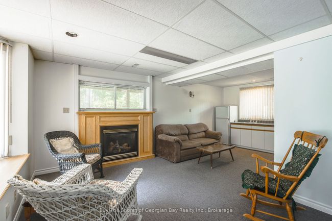2249 Tiny Beaches Rd S, House other with 3 bedrooms, 2 bathrooms and 6 parking in Tiny ON | Image 7