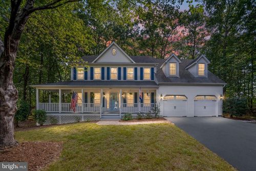 9801 Kenmore Ct, Fredericksburg, VA, 22408-9527 | Card Image