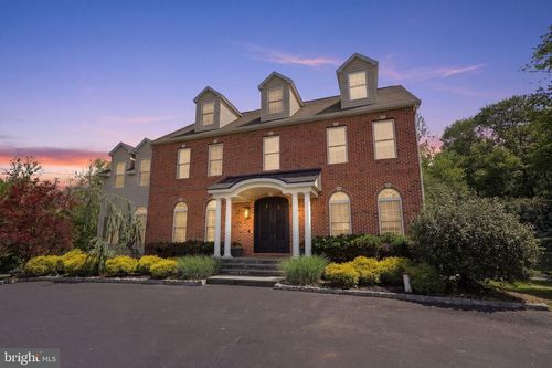 726 Bridgetown Pike, FEASTERVILLE TREVOSE, PA, 19053-7232 | Card Image