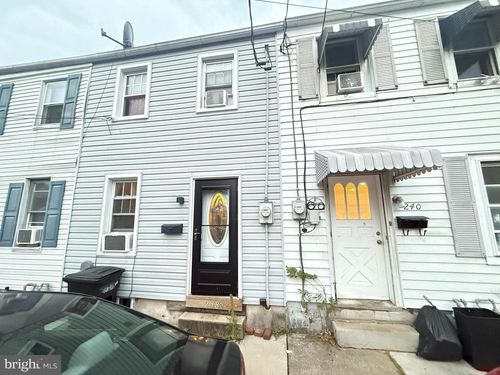 238 Wood St, CATASAUQUA, PA, 18032-2548 | Card Image