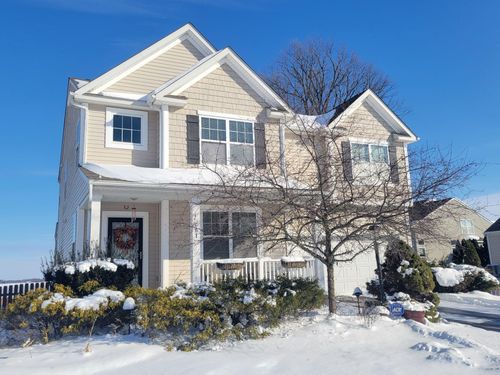 661 Scott Farms Blvd, Marysville, OH, 43040-7802 | Card Image