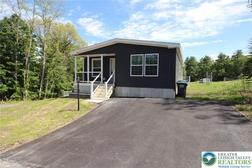 5020 Old Timber Rd, Stroudsburg, PA, 18360-9193 | Card Image