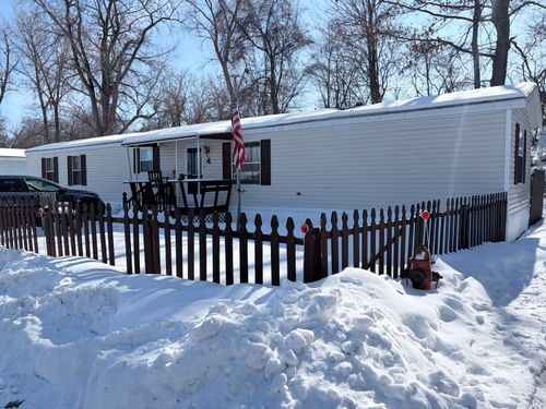 4 Hope Dr, Plattsburgh, NY, 12901-3645 | Card Image