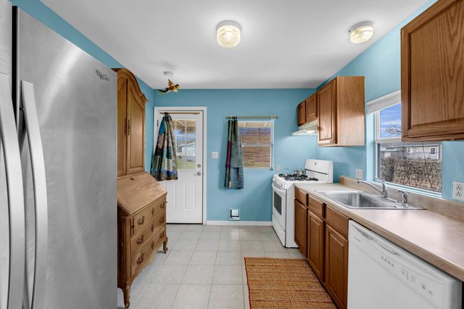 1005 Elm St, House other with 3 bedrooms, 2 bathrooms and null parking in Llano TX | Image 8