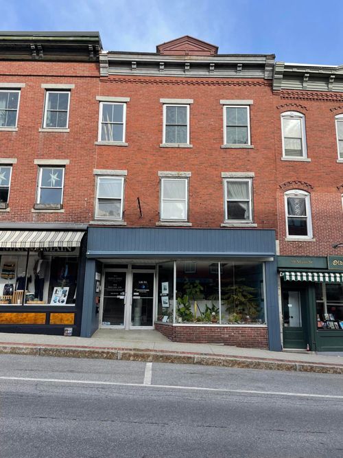 101 Main Street, Belfast, ME, 04915 | Card Image