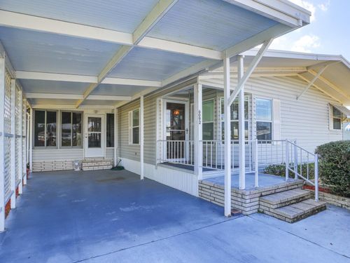 6092 Southern Oaks Dr Se, WINTER HAVEN, FL, 33884-2748 | Card Image