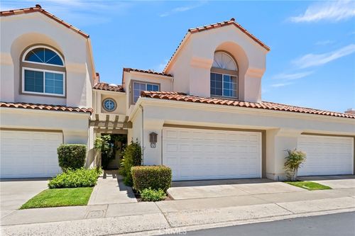 12 Calle Katrina, Rancho Santa Margarita, CA, 92688-5433 | Card Image