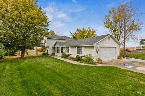 25595 Don Ln, Parma, ID, 83660-7289 | Card Image