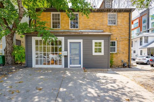 apt-b-807 W 12th St, Austin, TX, 78701-1748 | Card Image
