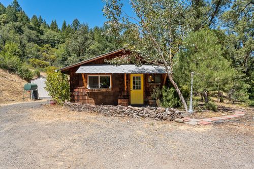 850 Davidson Ln, Laytonville, CA, 95454 | Card Image