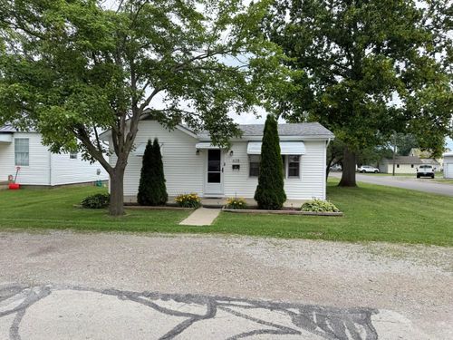 628 Peabody Ave, Washington Court House, OH, 43160-1567 | Card Image