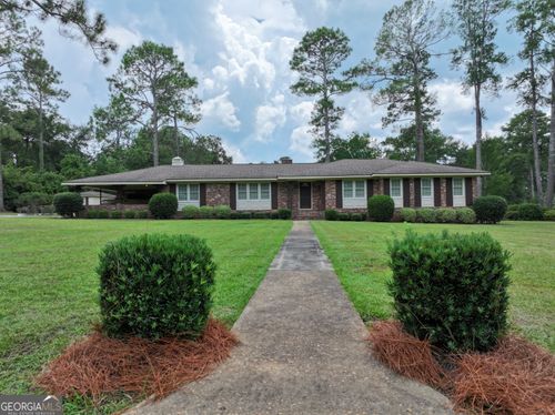 16 Woodlawn Dr, Blakely, GA, 39823-1644 | Card Image