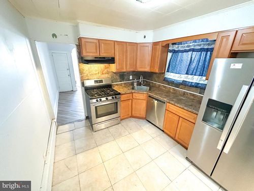 206 W Sulis St, PHILADELPHIA, PA, 19120-3831 | Card Image