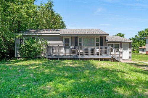 3229 66th Ave, Moline, IL, 61265-9784 | Card Image