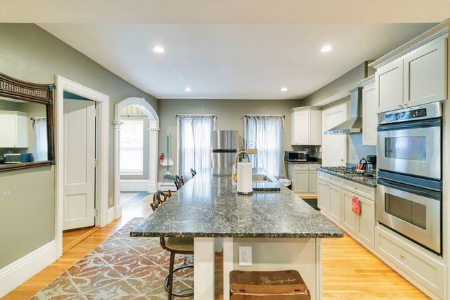 20 Edward St, House other with 8 bedrooms, 8 bathrooms and 7 parking in Worcester MA | Image 32
