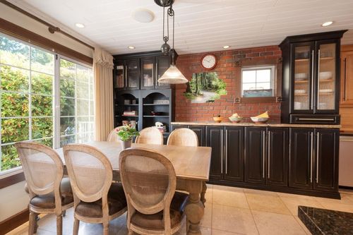39-3939 Indian River Dr, North Vancouver, BC, V7G2P6 | Card Image