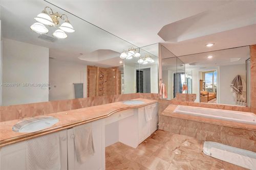 5ng-9595 N Collins Avenue, Surfside, FL, 33154 | Card Image