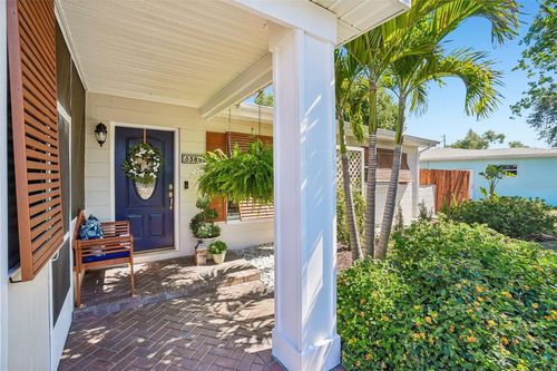5389 55th Ave N, ST PETERSBURG, FL, 33709-2157 | Card Image
