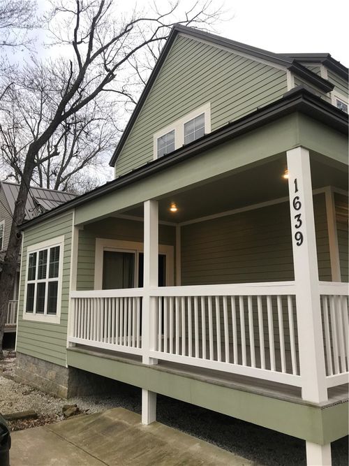 1639 W Stone St, Fayetteville, AR, 72701-5469 | Card Image