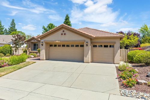 1760 Crocker Ln, Lincoln, CA, 95648-8366 | Card Image