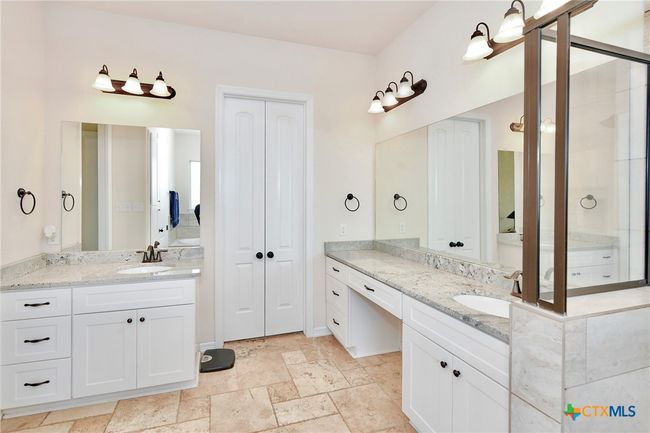 521 Saxet Trl, House other with 3 bedrooms, 2 bathrooms and null parking in Spring Branch TX | Image 17