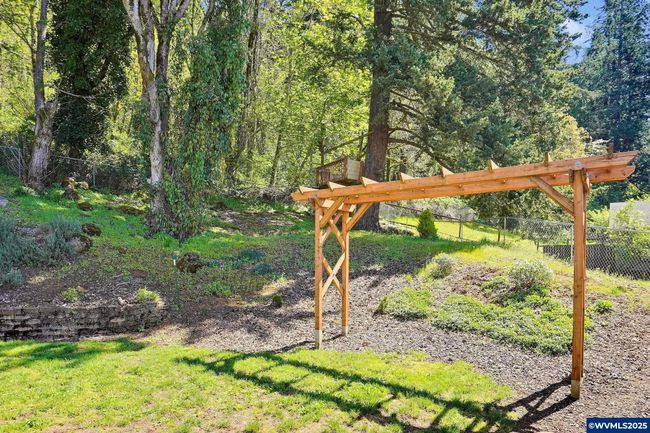 241 Silver Loop, House other with 4 bedrooms, 3 bathrooms and null parking in Silverton OR | Image 47