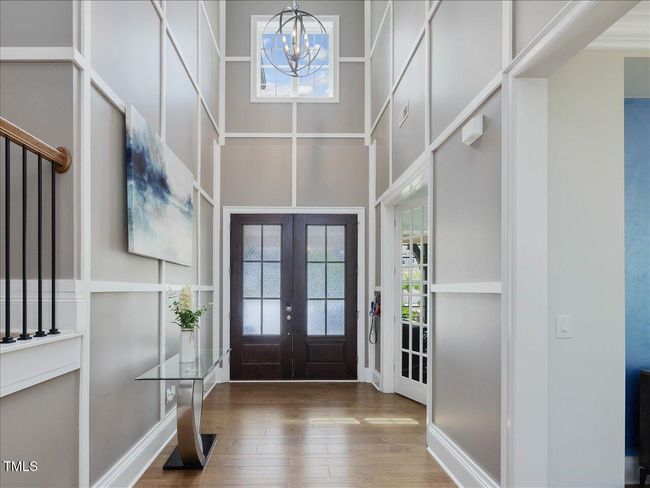 009-Foyer | Image 8
