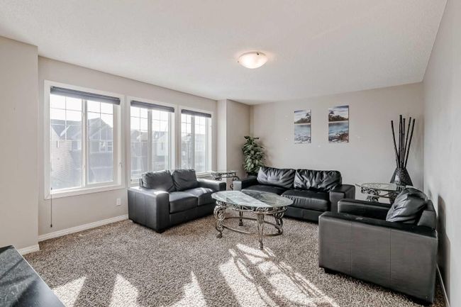 168 Cougar Ridge Manor Sw, Home with 4 bedrooms, 3 bathrooms and 4 parking in Calgary AB | Image 15