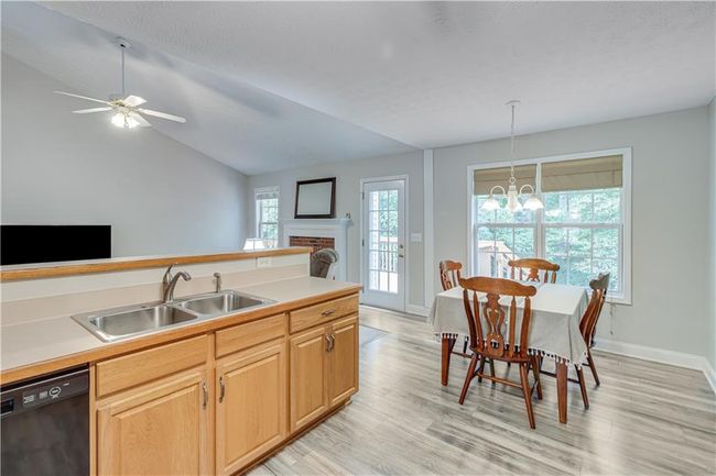 3238 Sharp Creek Ln, House other with 5 bedrooms, 3 bathrooms and null parking in Buford GA | Image 8