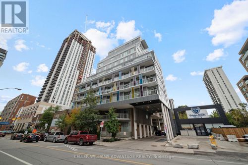 710-68 Merton St, Toronto, ON, M4S0A7 | Card Image