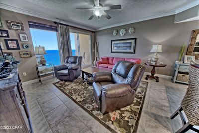 1806 - 5004 Thomas Drive, Condo with 2 bedrooms, 2 bathrooms and null parking in Panama City Beach FL | Image 3