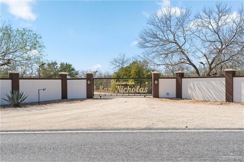 38713 N Fm 681, Linn, TX, 78563-0833 | Card Image