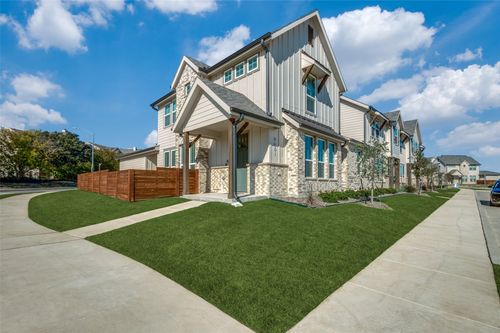 9601 Thorncrown Ln, Fort Worth, TX, 76179-0018 | Card Image