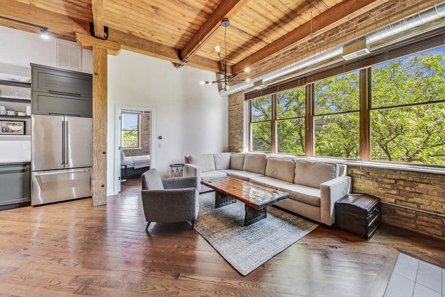 APT-310 - 3201 N Ravenswood Ave, Condo with 2 bedrooms, 2 bathrooms and 1 parking in CHICAGO IL | Image 5