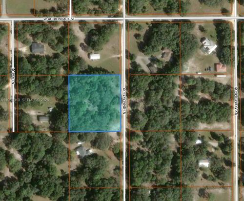 8668 N Himalayas Pt, DUNNELLON, FL, 34433-3584 | Card Image