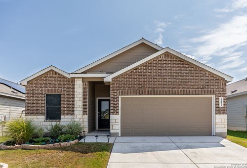 2425 Vesper Bnd, New Braunfels, TX, 78130-0377 | Card Image